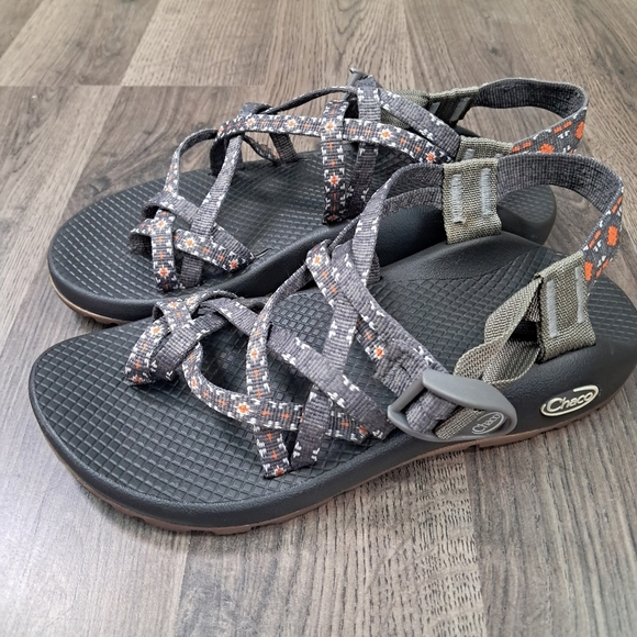 Chacos Golden Creed ZX2 Floral Double Strap Hiking Walking Sandals Size 7 - Picture 2 of 7